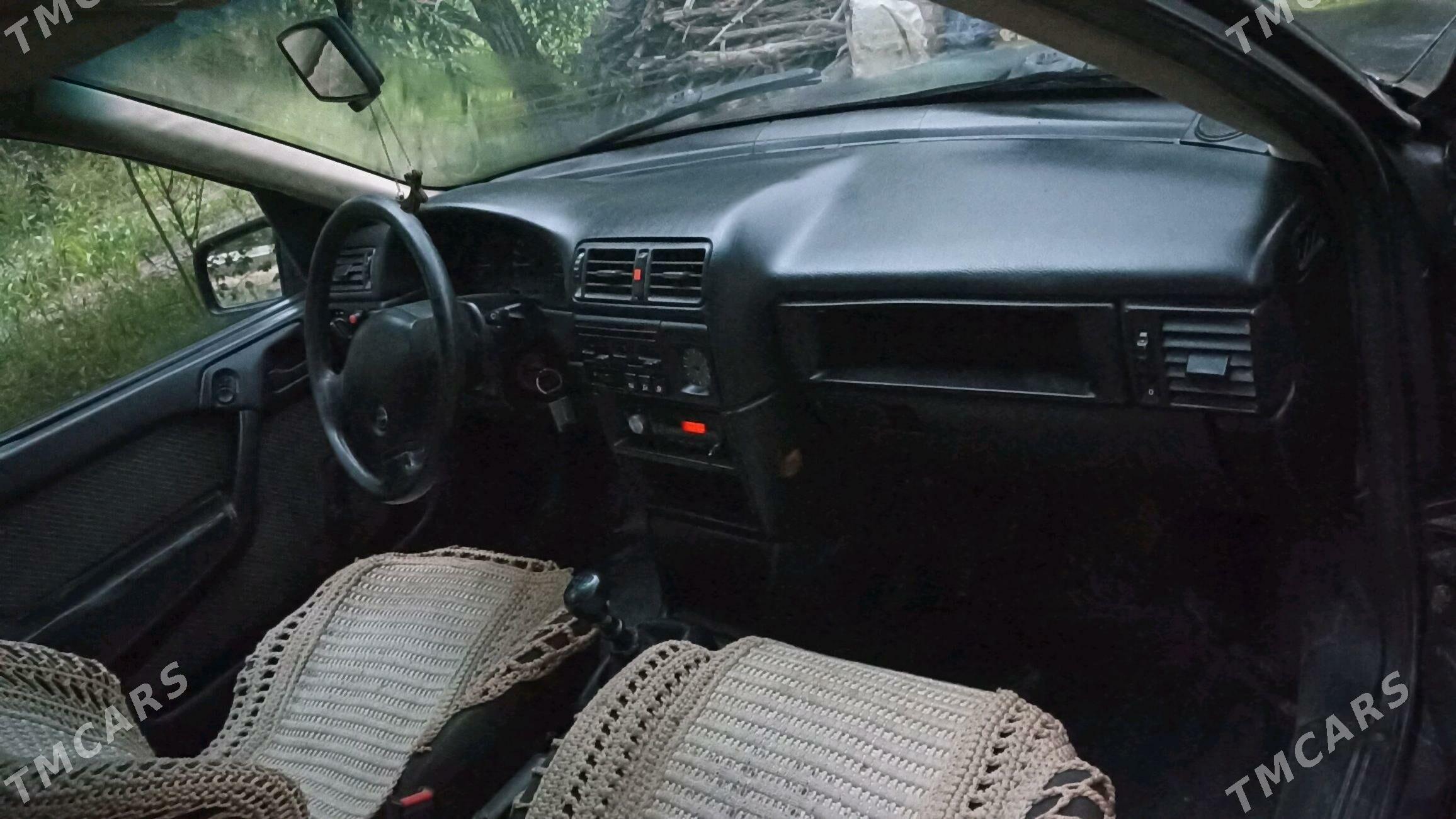 Opel Vectra 1991 - 30 000 TMT - Кёнеургенч - img 4