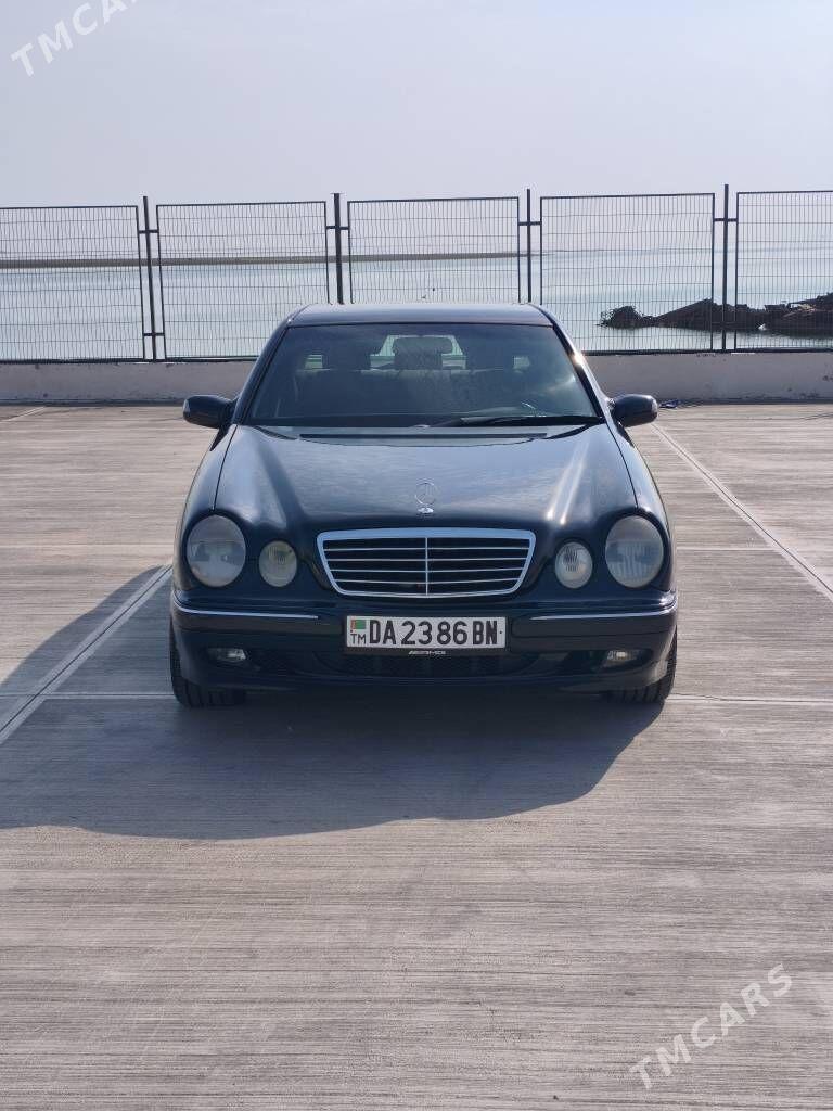 Mercedes-Benz E320 2000 - 125 000 TMT - Туркменбаши - img 2