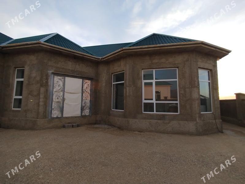 Nebitci 15 - Балканабат - img 2