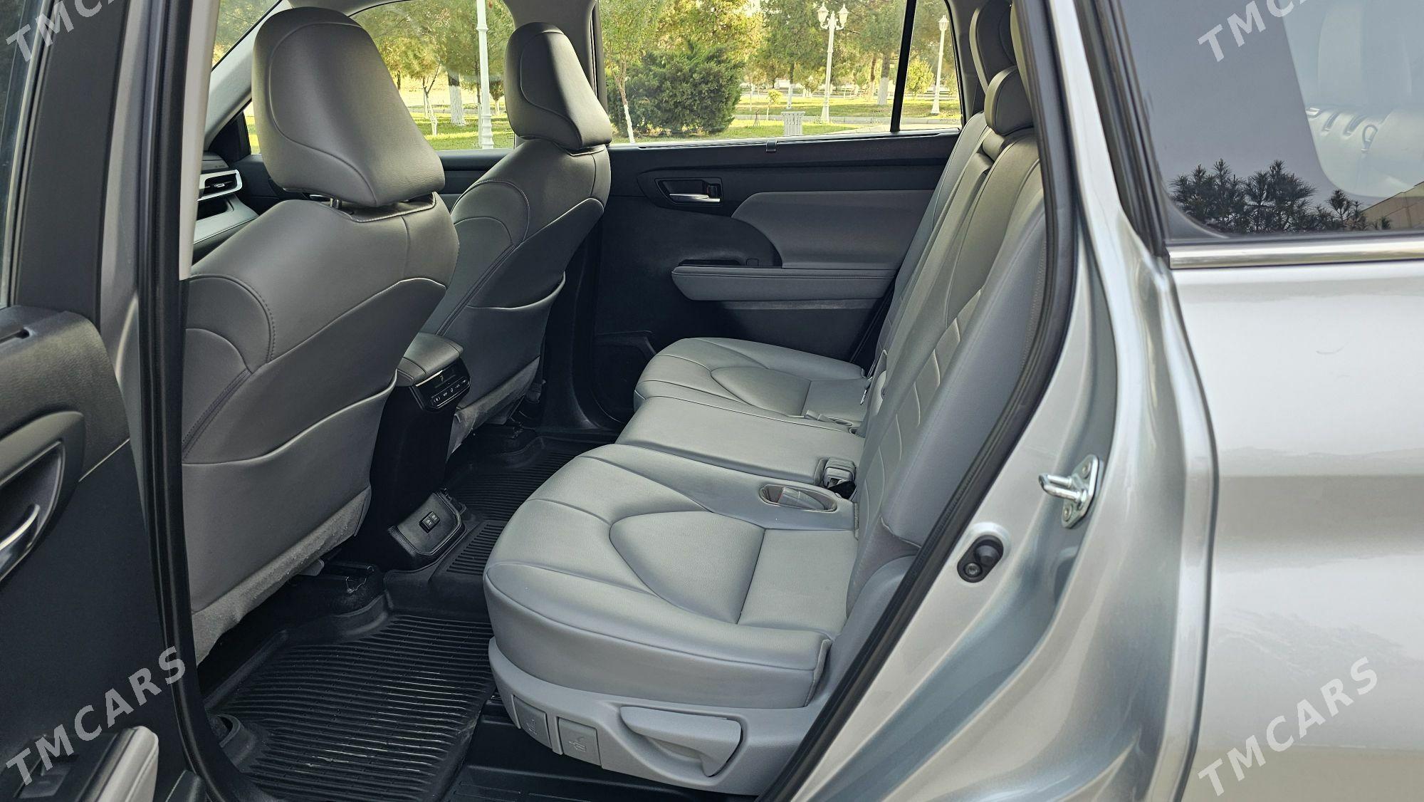 Toyota Highlander 2021 - 545 000 TMT - Туркменабат - img 3