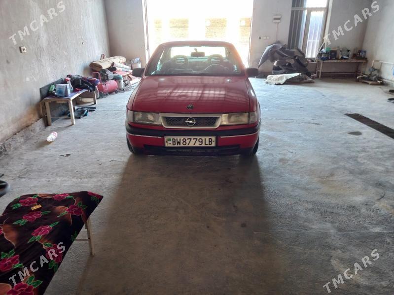 Opel Vectra 1990 - 30 000 TMT - Çärjew - img 5