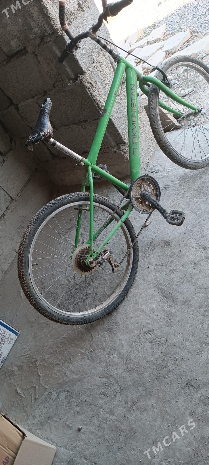 Türkmenistan - Гызыларбат - img 1