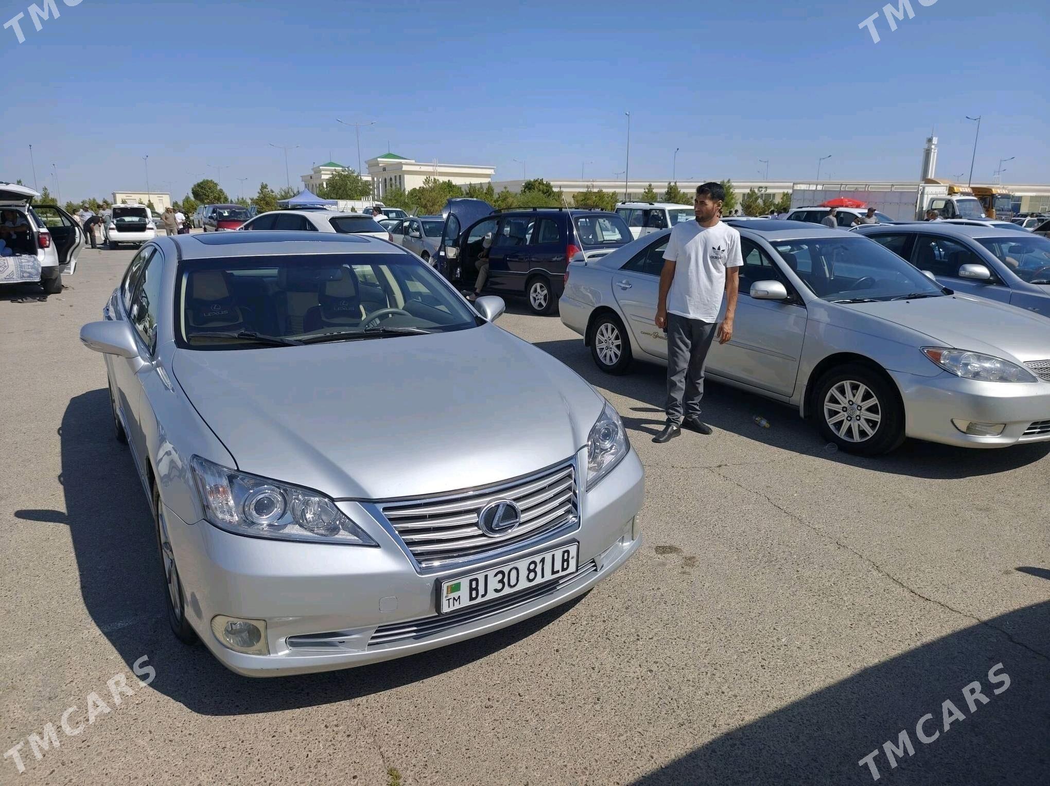 Lexus ES 350 2010 - 240 000 TMT - Çärjew - img 1
