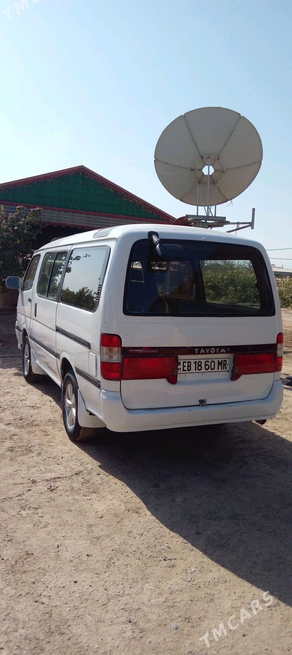 Toyota Hiace 1992 - 70 000 TMT - Мургап - img 2