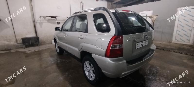 Kia Sportage 2005 - 130 000 TMT - Дашогуз - img 7