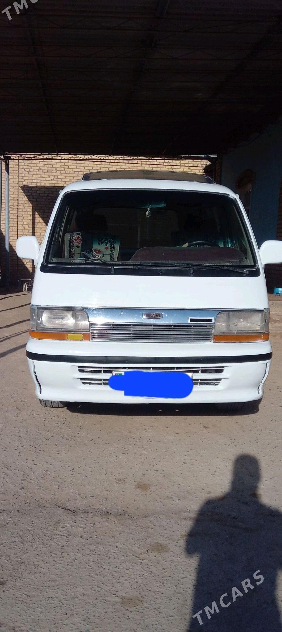 Toyota Hiace 1992 - 70 000 TMT - Мургап - img 7