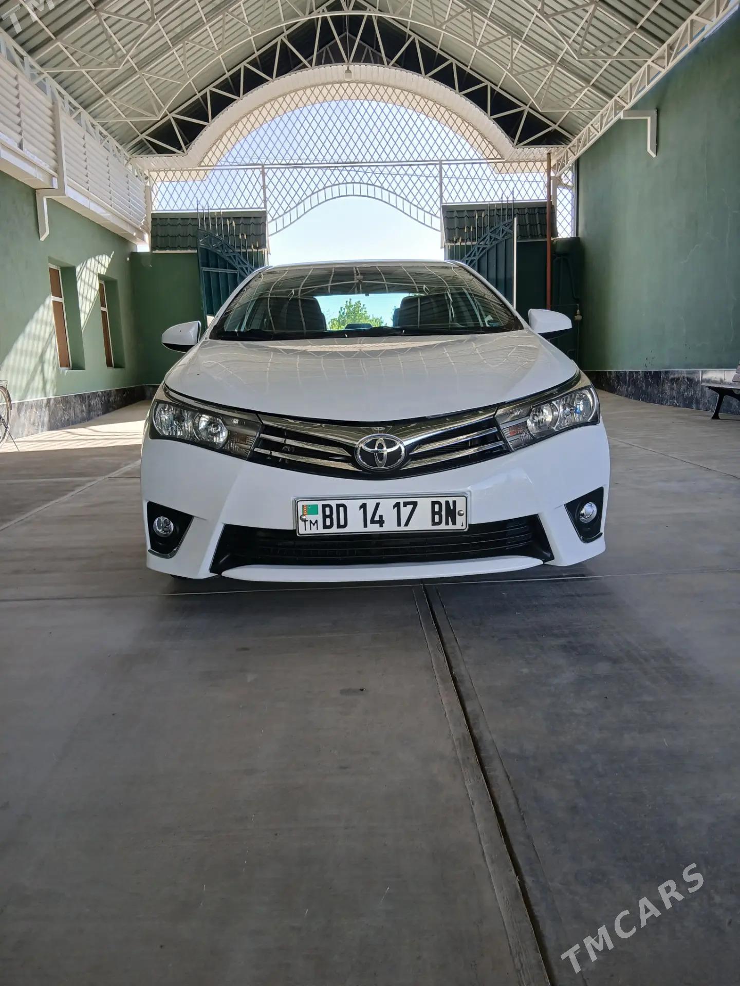 Toyota Corolla 2015 - 185 000 TMT - Gyzylarbat - img 3