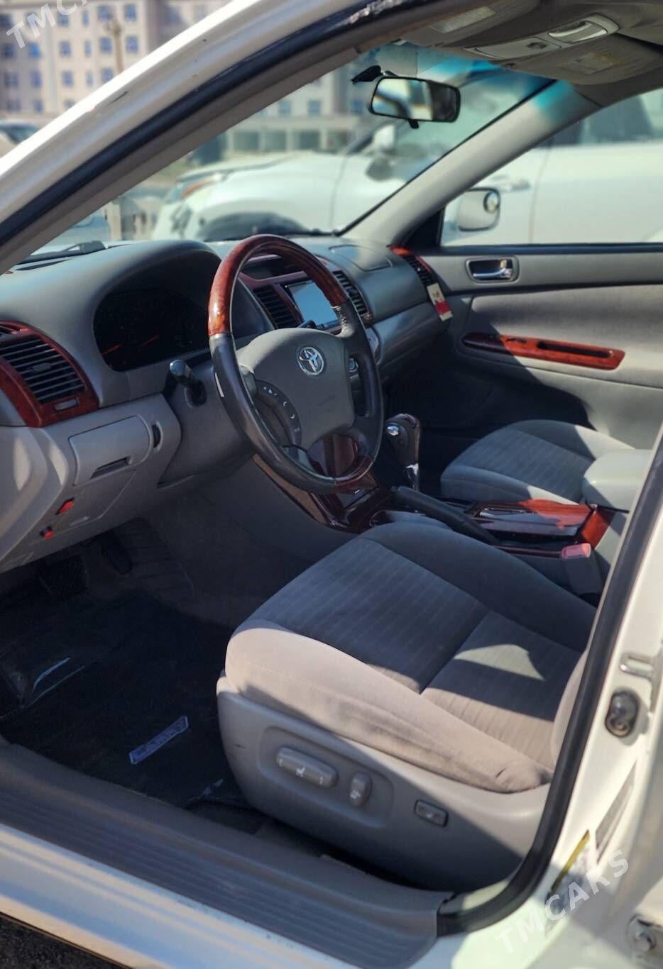 Toyota Camry 2005 - 175 000 TMT - Мары - img 1