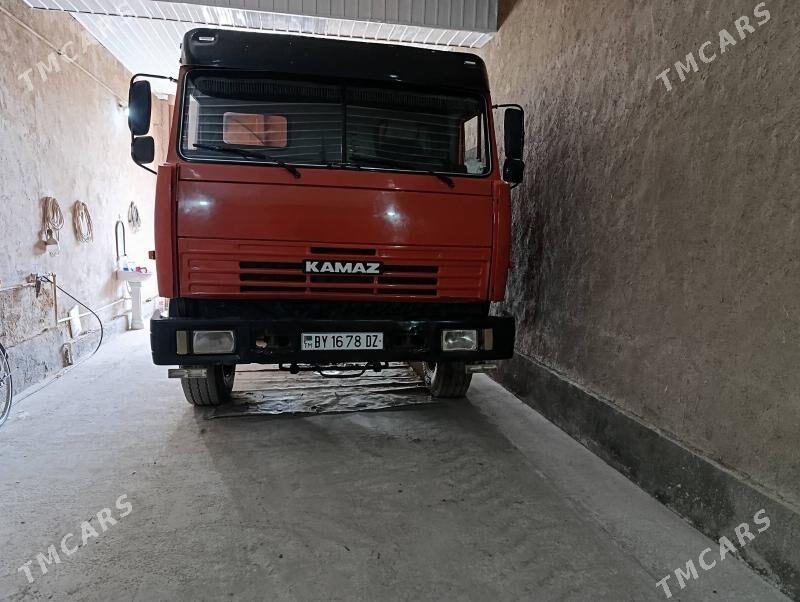 Kamaz 6520 2005 - 175 000 TMT - Köneürgenç - img 2