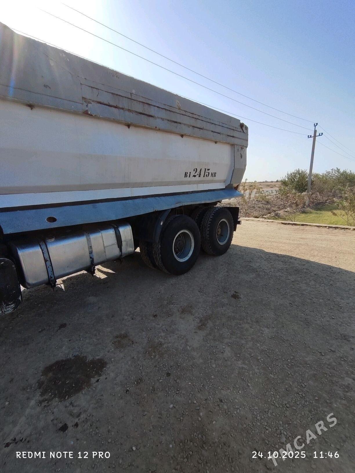 Maz Samosval 2012 - 300 000 TMT - Сакарчага - img 2