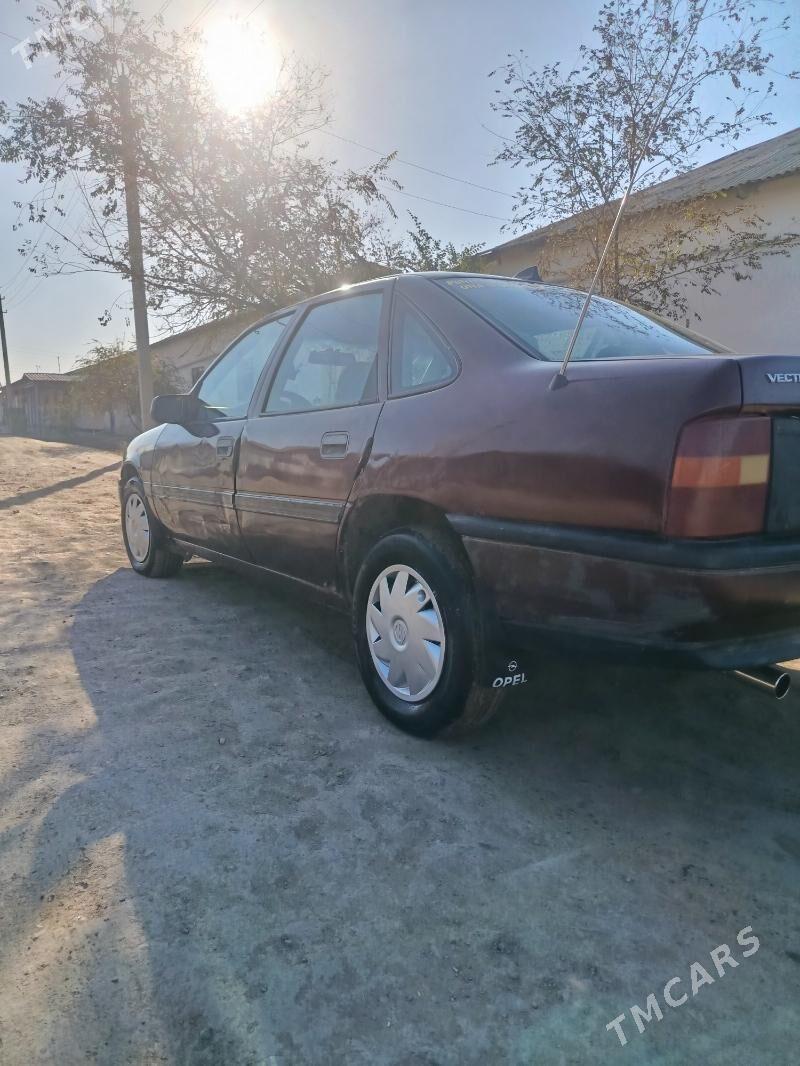 Opel Vectra 1992 - 17 000 TMT - Boldumsaz - img 1