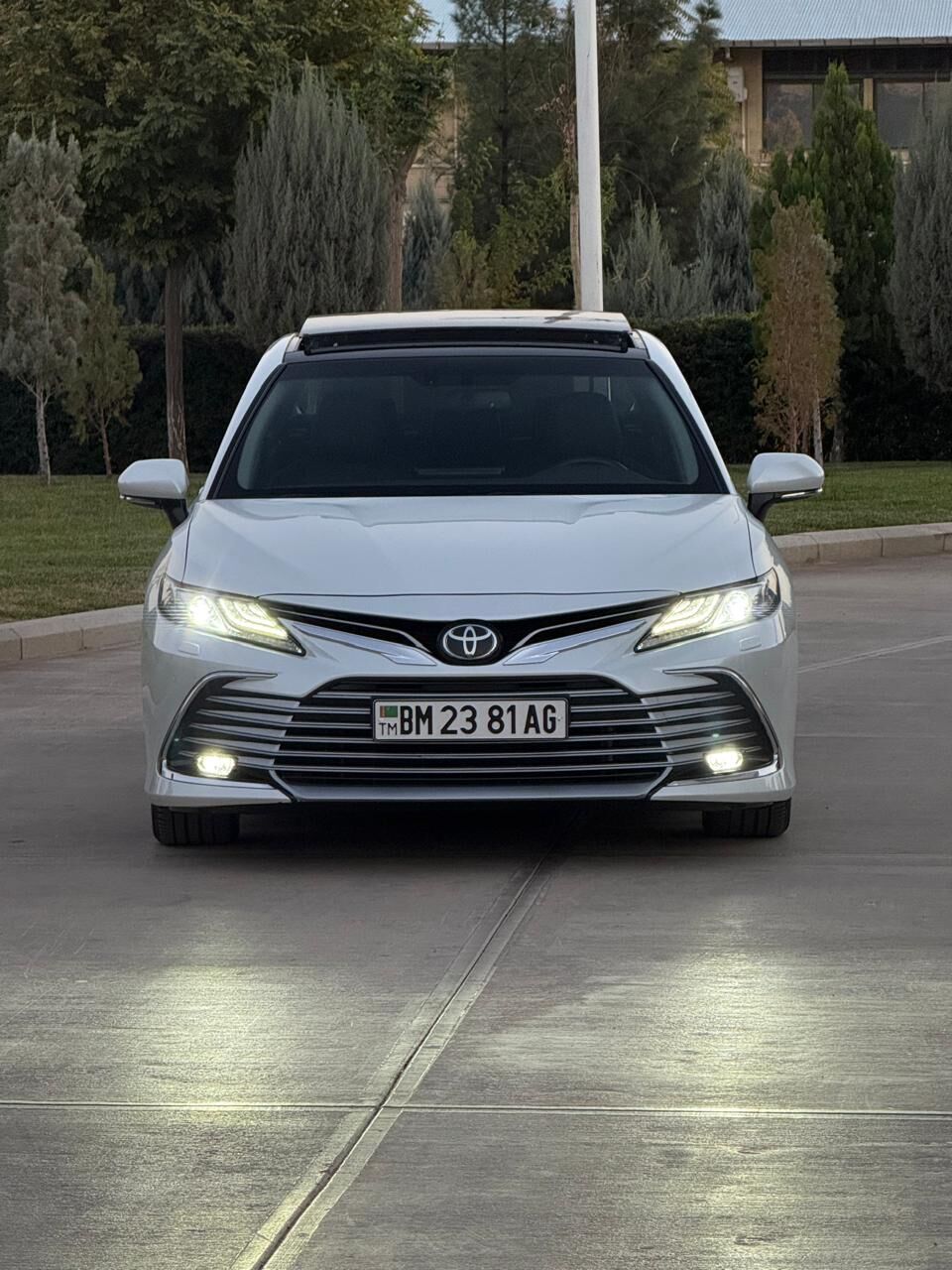 Toyota Camry 2022 - 635 000 TMT - Ашхабад - img 1