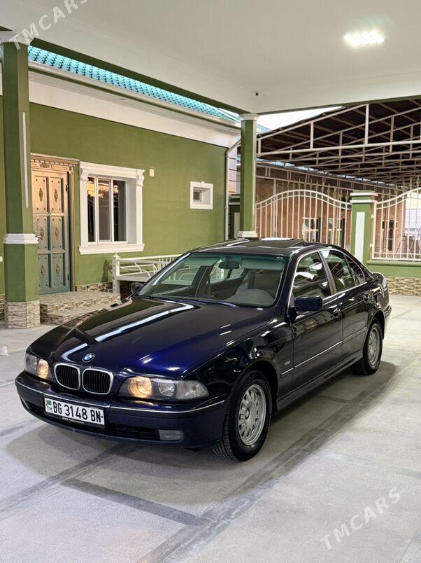 BMW E39 1999 - 100 000 TMT - Балканабат - img 5