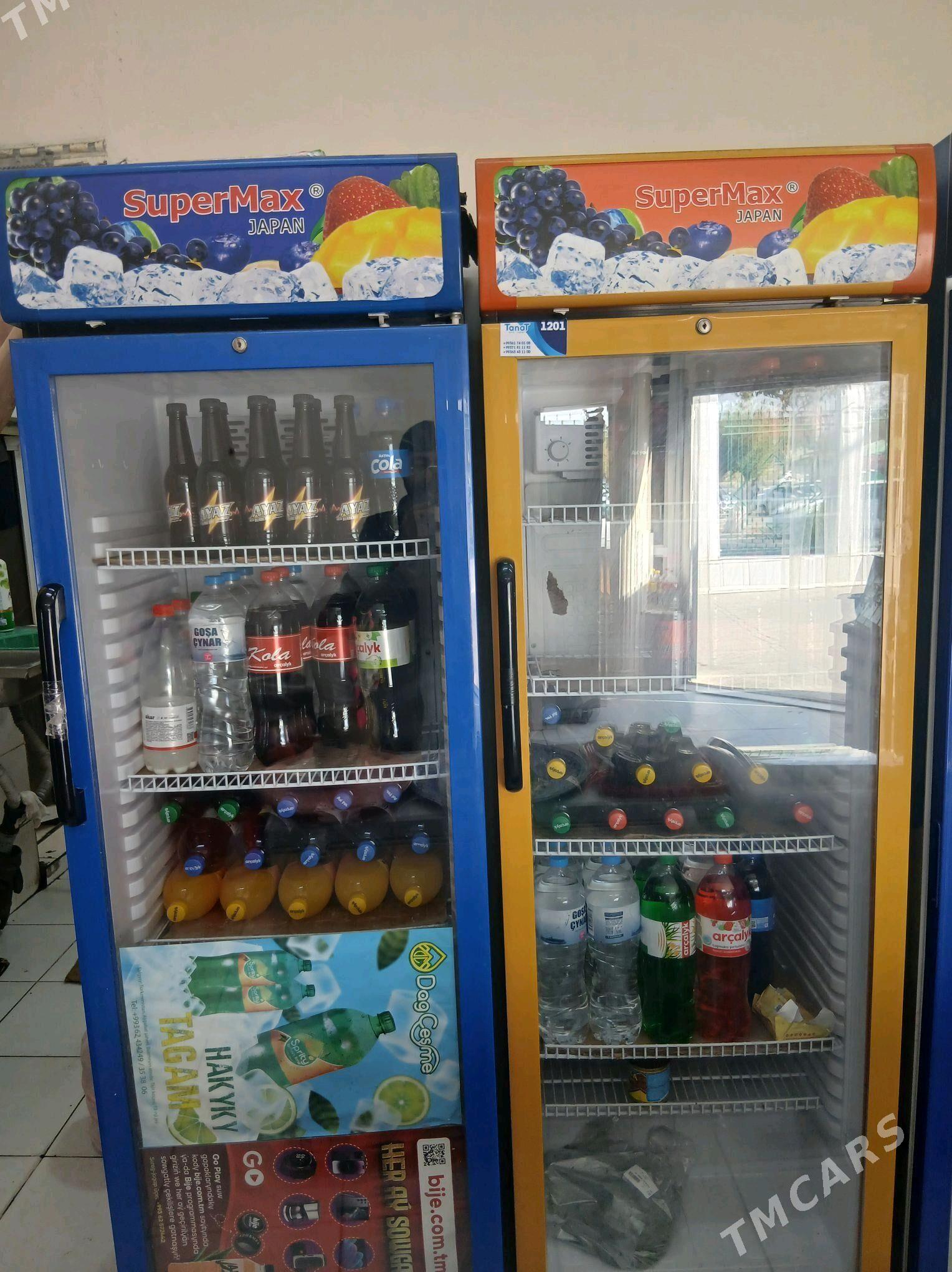 vitirini suw goylyan vtrina - Aşgabat - img 1