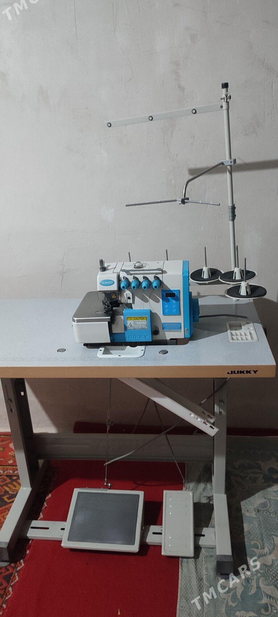 tikin hem awerlok masyn - Aşgabat - img 1