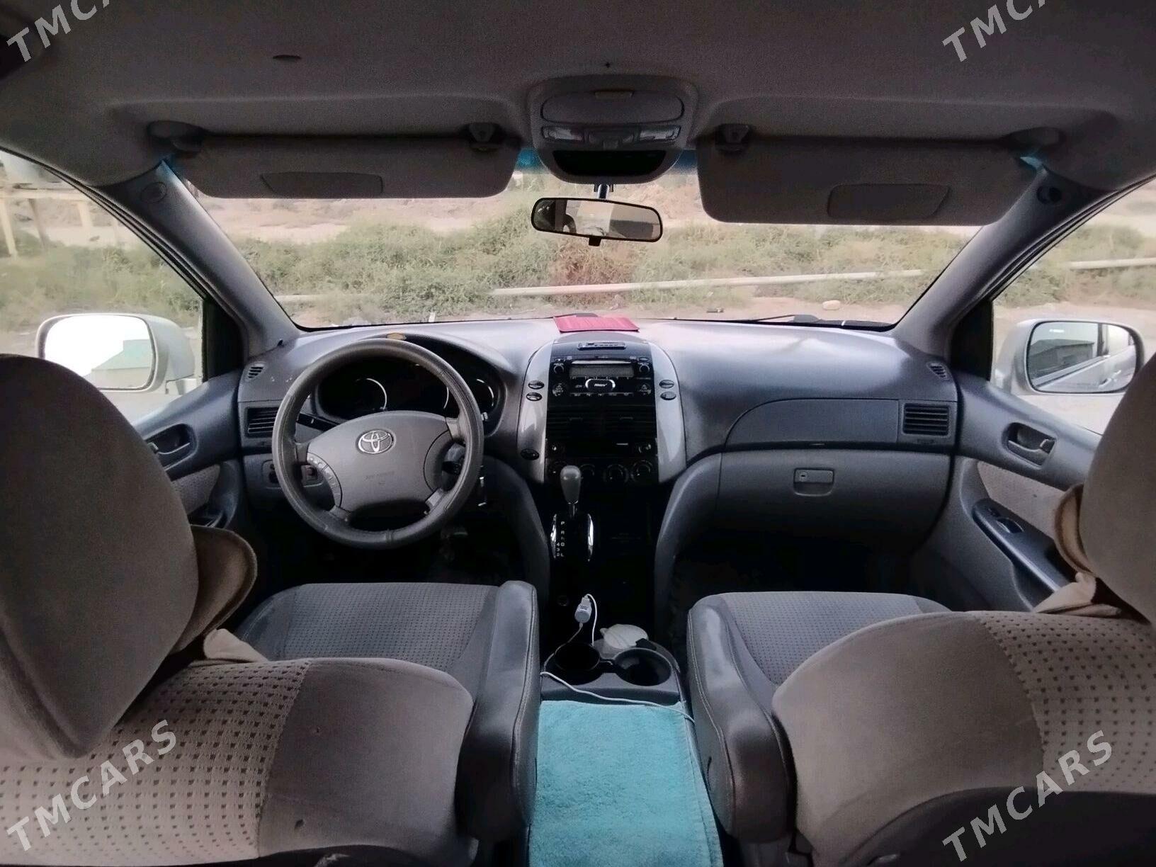 Toyota Sienna 2009 - 185 000 TMT - Babadaýhan - img 5