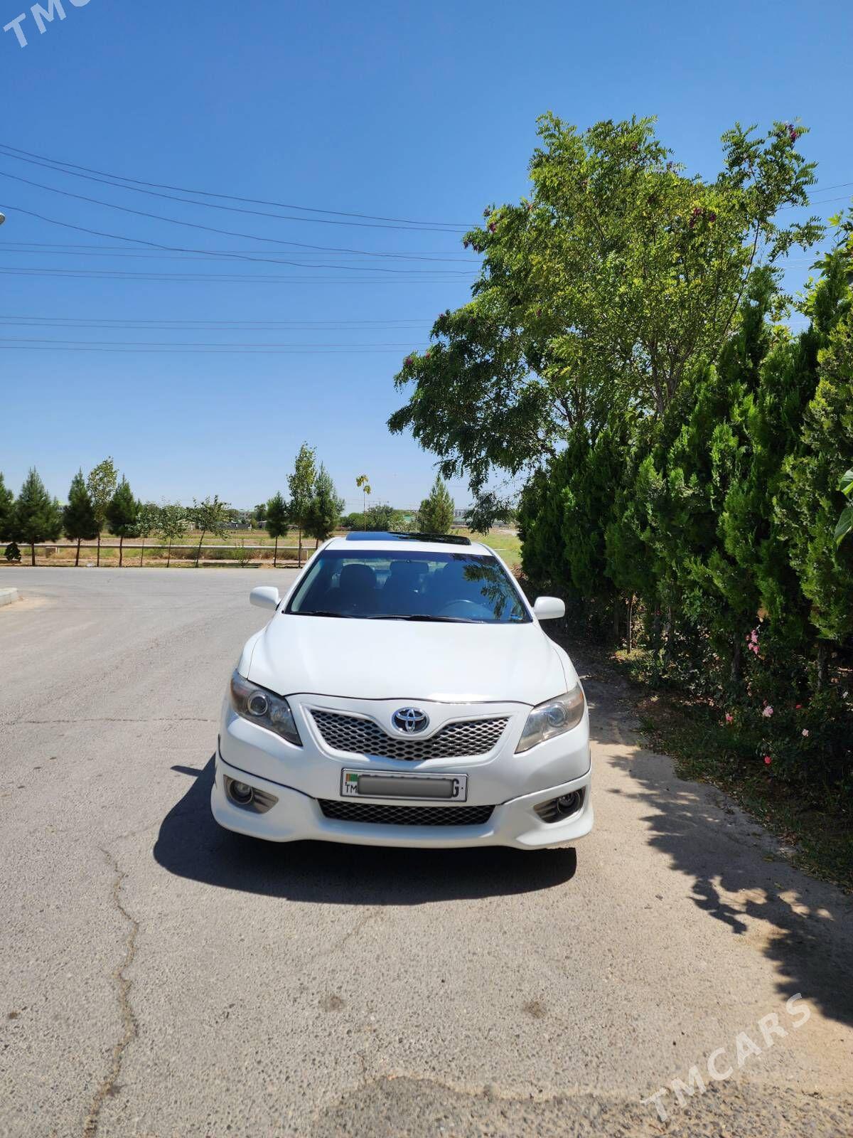 Toyota Camry 2010 - 210 000 TMT - Aşgabat - img 3
