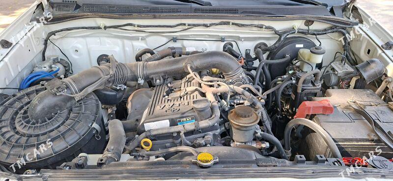 Toyota Fortuner 2012 - 380 000 TMT - Ашхабад - img 10