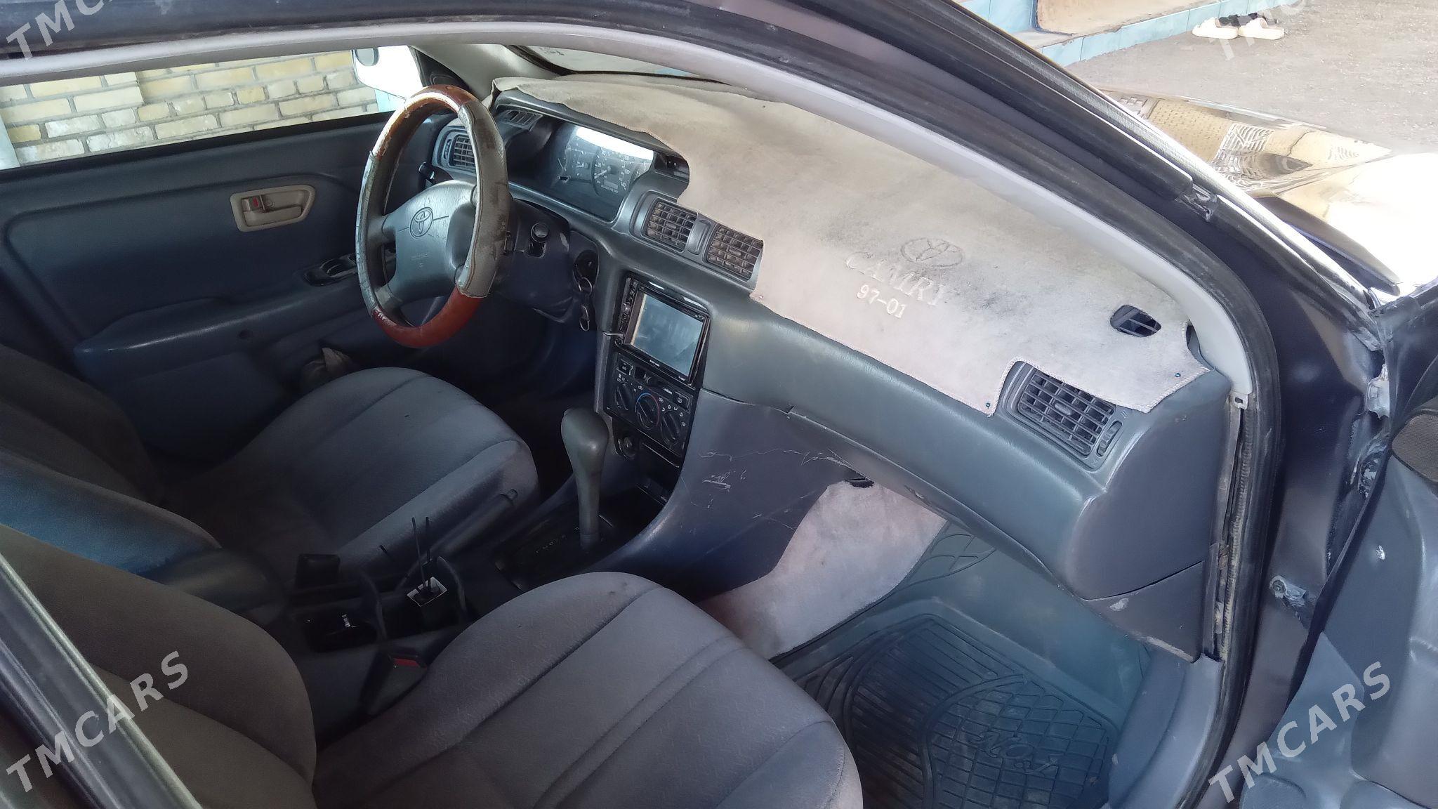 Toyota Camry 1998 - 110 000 TMT - Сакарчага - img 2