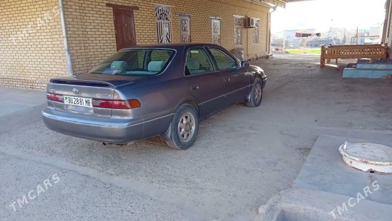 Toyota Camry 1998 - 110 000 TMT - Сакарчага - img 6