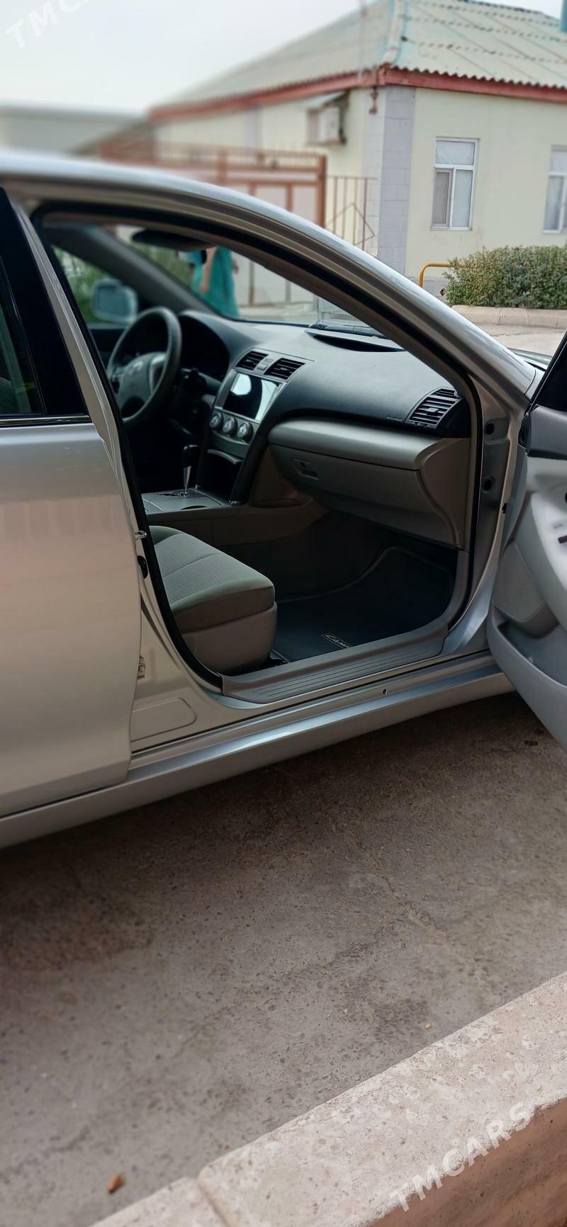 Toyota Camry 2011 - 210 000 TMT - Ашхабад - img 5