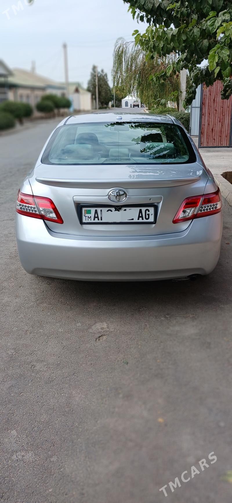 Toyota Camry 2011 - 210 000 TMT - Ашхабад - img 4