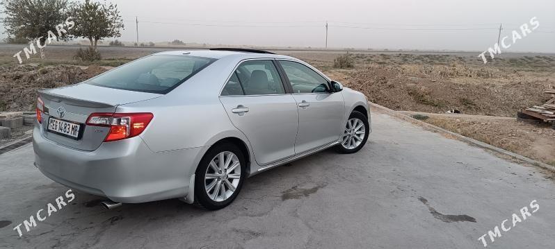 Toyota Camry 2013 - 238 000 TMT - Мары - img 4