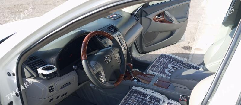 Toyota Camry 2010 - 240 000 TMT - Аркадаг - img 8