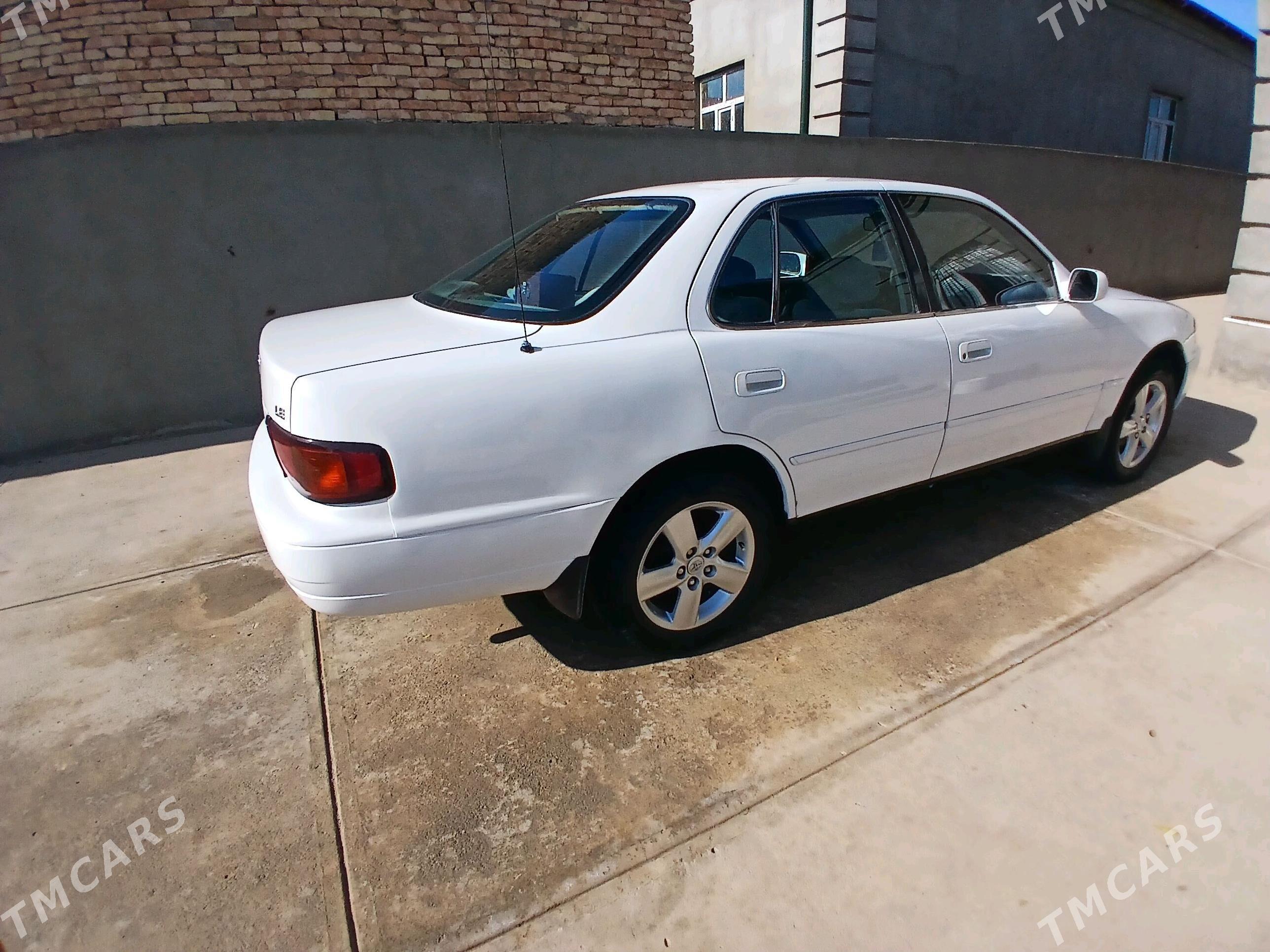 Toyota Camry 1995 - 100 000 TMT - Daşoguz - img 6