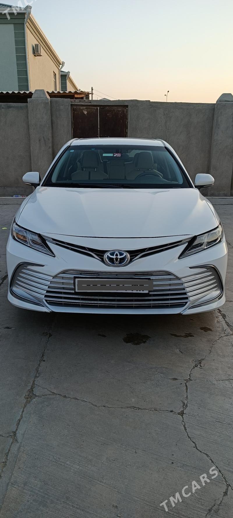 Toyota Camry 2021 - 260 000 TMT - Мары - img 1