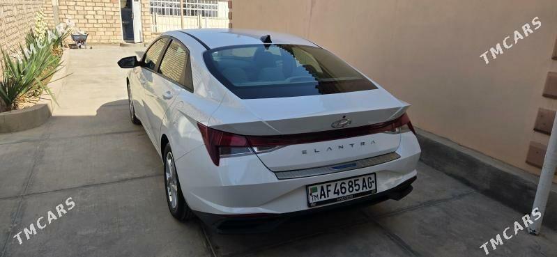 Hyundai Elantra 2022 - 270 000 TMT - Ашхабад - img 1