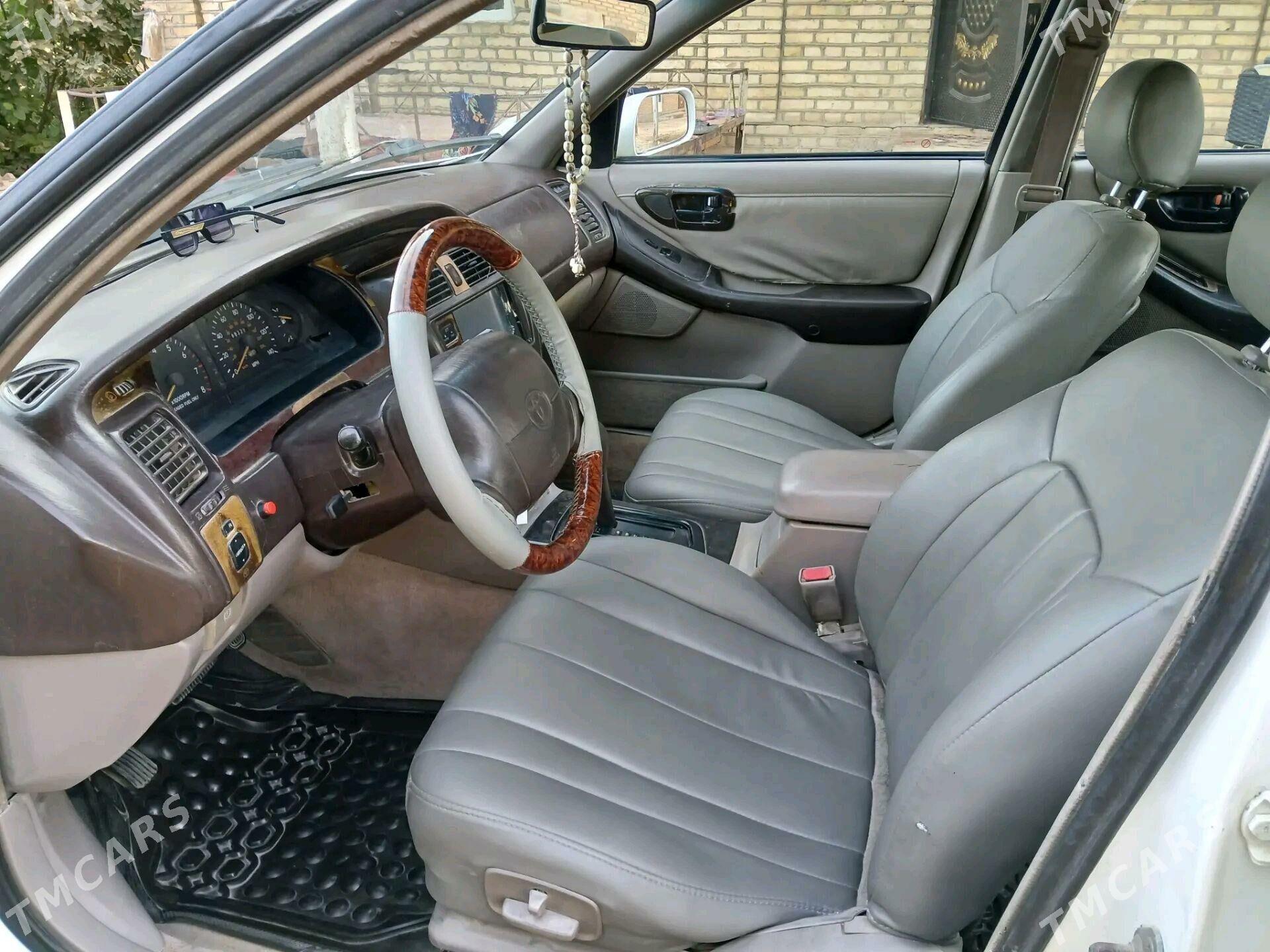 Toyota Avalon 1996 - 120 000 TMT - Туркменгала - img 6