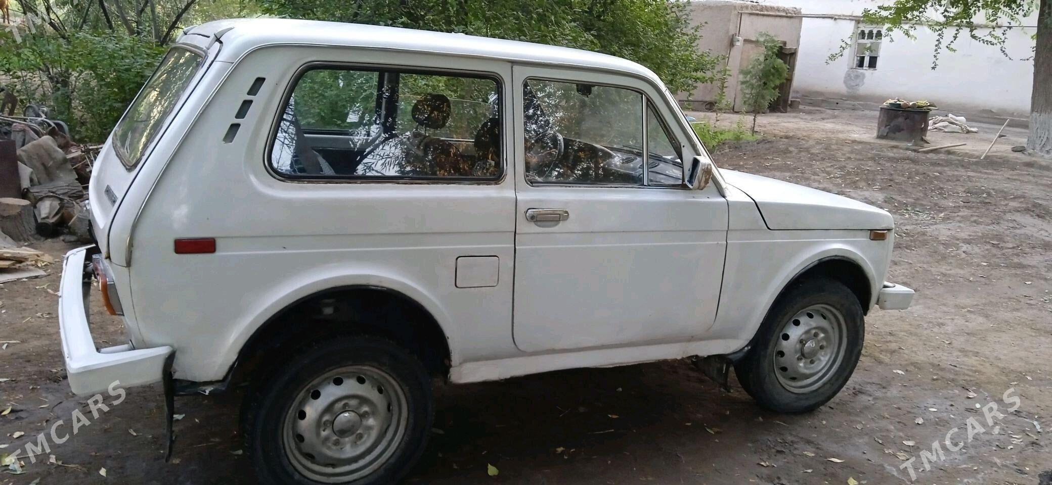 Lada Niva 1981 - 16 000 TMT - Болдумсаз - img 2