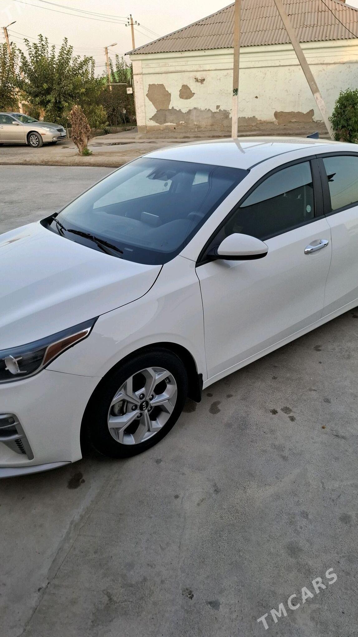Kia Forte 2021 - 232 000 TMT - ул. Подвойского (Битарап Туркменистан шаёлы) - img 5