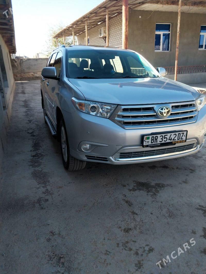 Toyota Highlander 2012 - 330 000 TMT - Gubadag - img 4