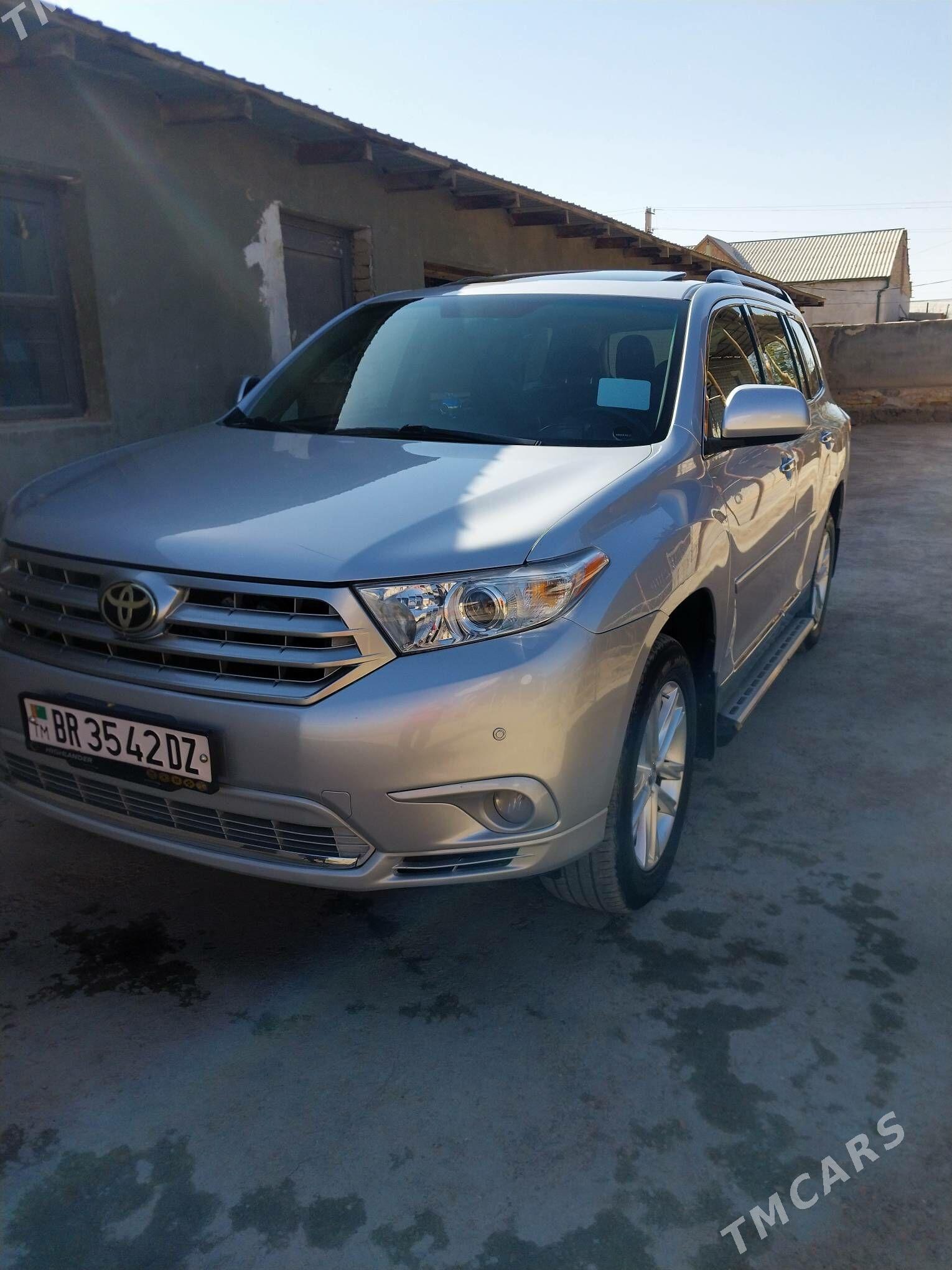 Toyota Highlander 2012 - 330 000 TMT - Gubadag - img 6