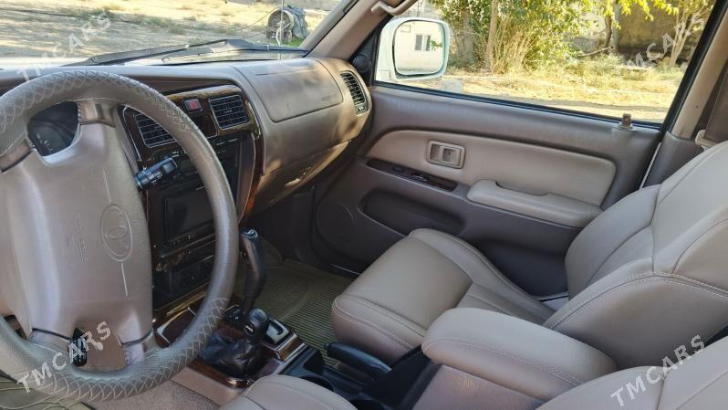 Toyota 4Runner 2002 - 250 000 TMT - Балканабат - img 6