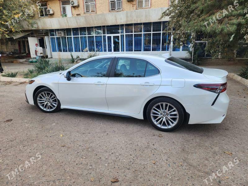 Toyota Camry 2022 - 310 000 TMT - Мары - img 4