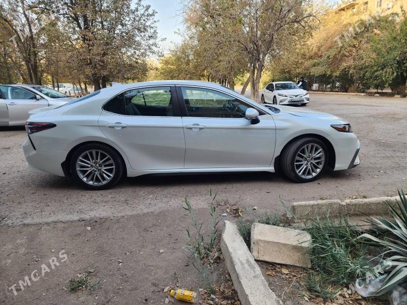 Toyota Camry 2022 - 310 000 TMT - Мары - img 3