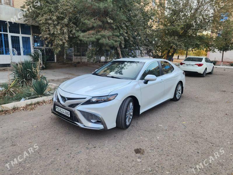 Toyota Camry 2022 - 310 000 TMT - Мары - img 5