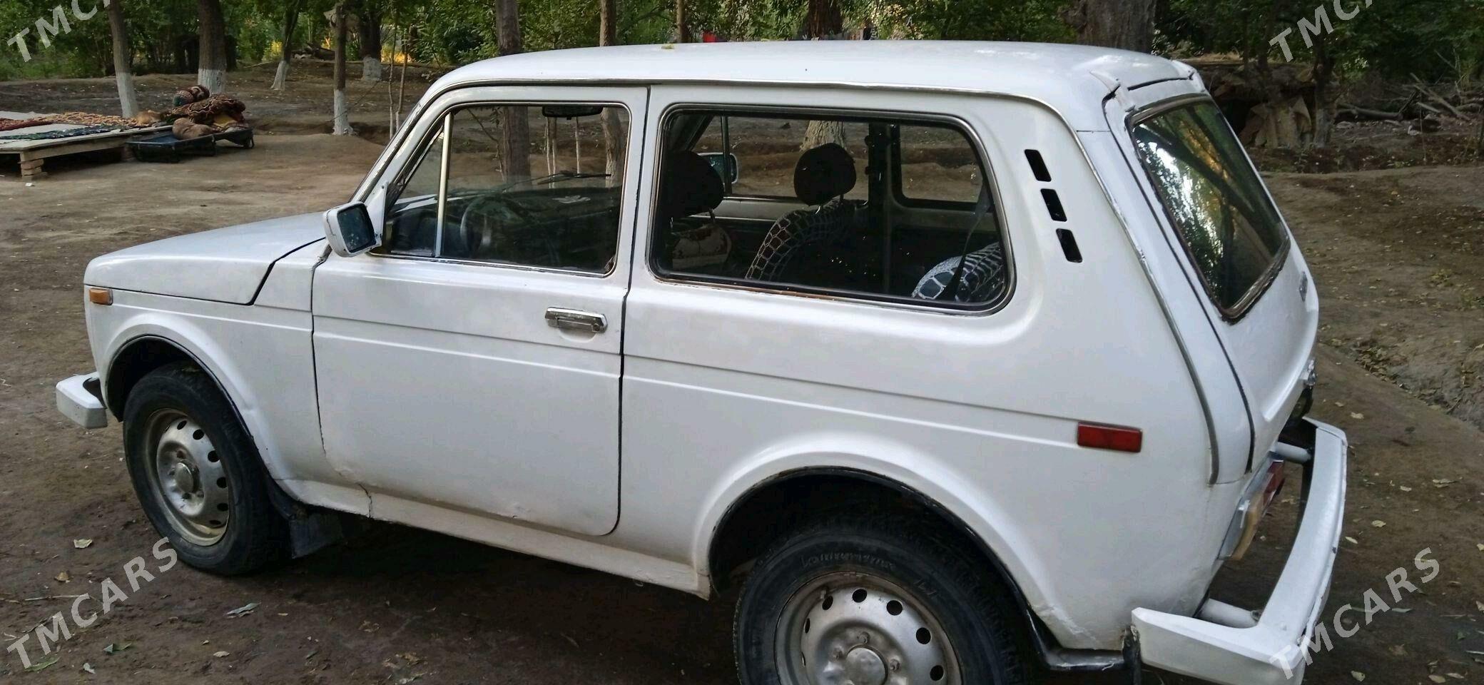 Lada Niva 1981 - 16 000 TMT - Болдумсаз - img 3