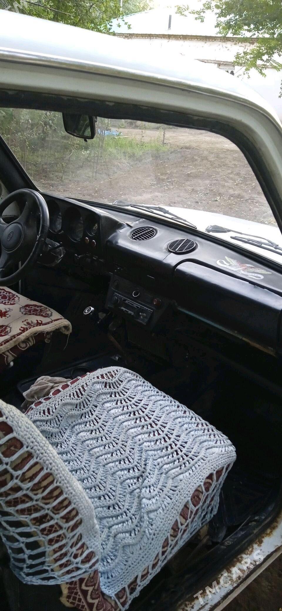 Lada Niva 1981 - 16 000 TMT - Болдумсаз - img 5