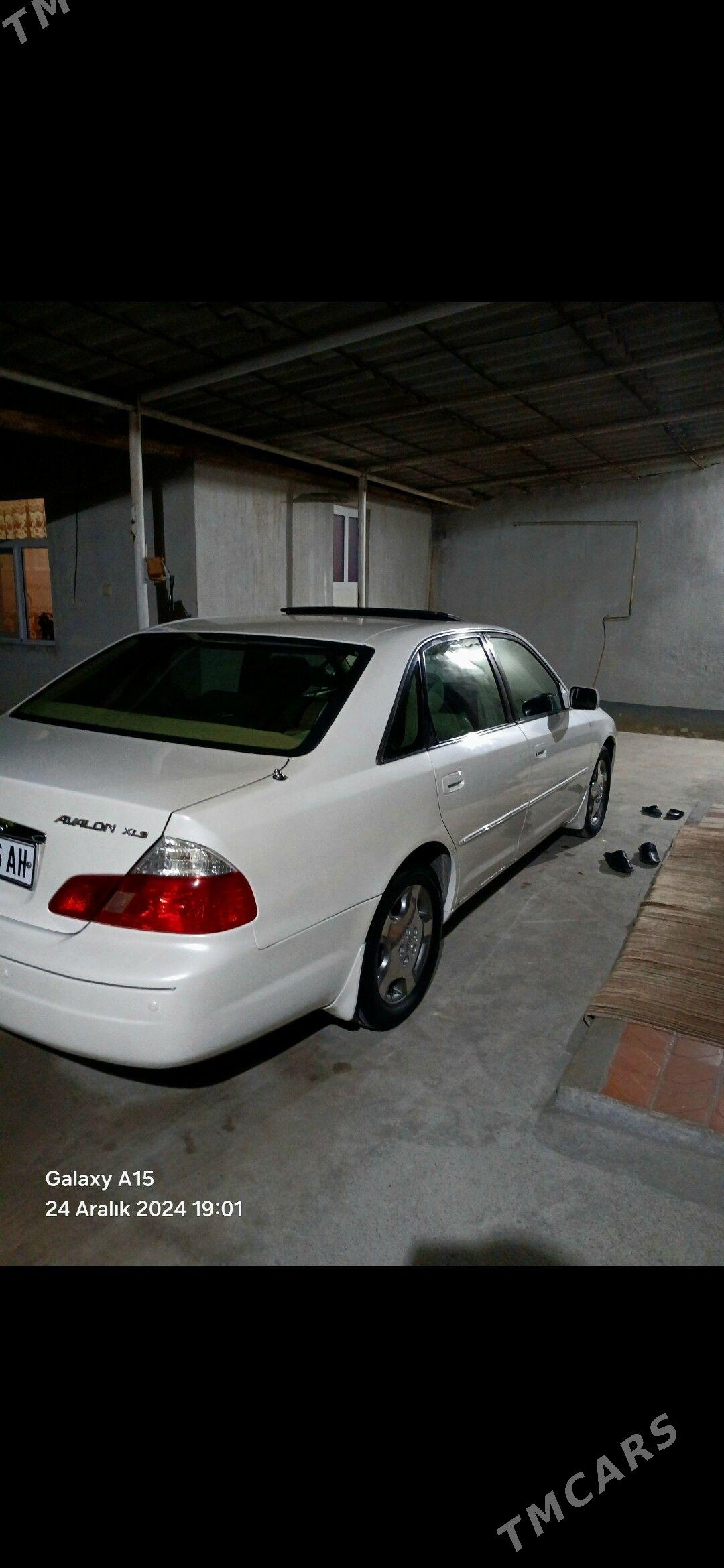 Toyota Avalon 2003 - 240 000 TMT - Kaka - img 1