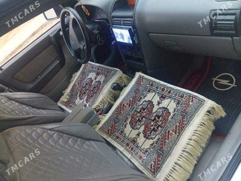 Opel Astra 1999 - 63 000 TMT - Бекреве - img 5