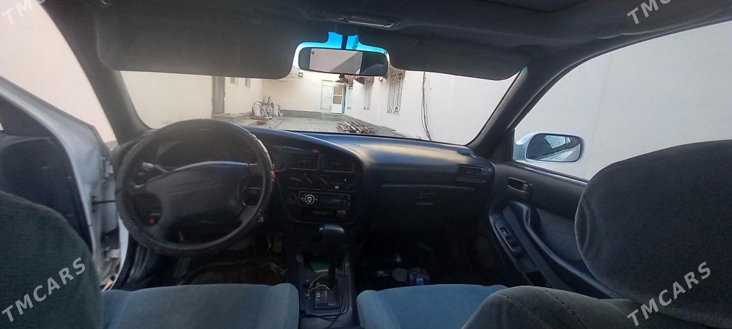 Toyota Camry 1993 - 105 000 TMT - Мары - img 3