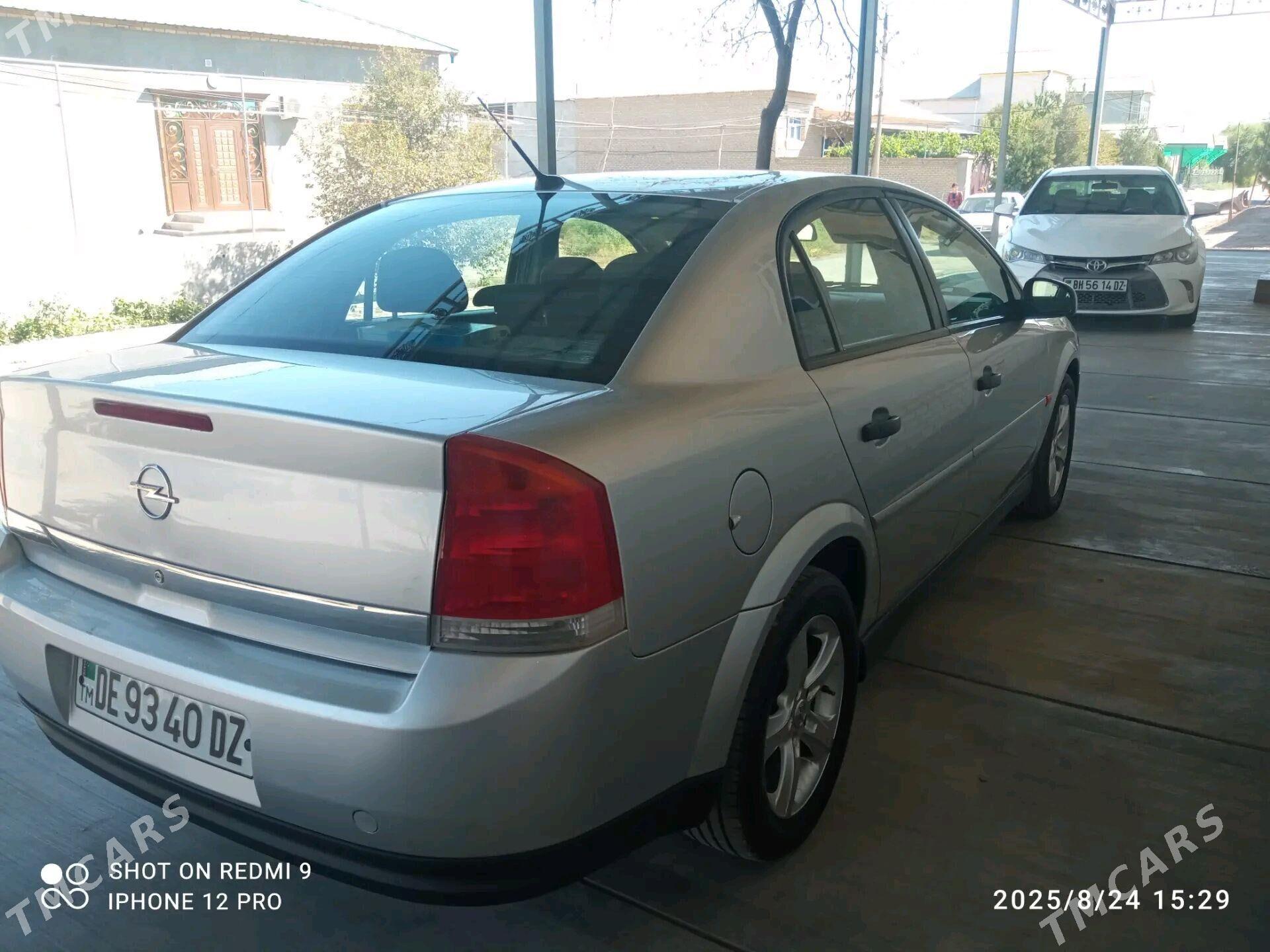 Opel Vectra 2002 - 110 000 TMT - Дашогуз - img 4