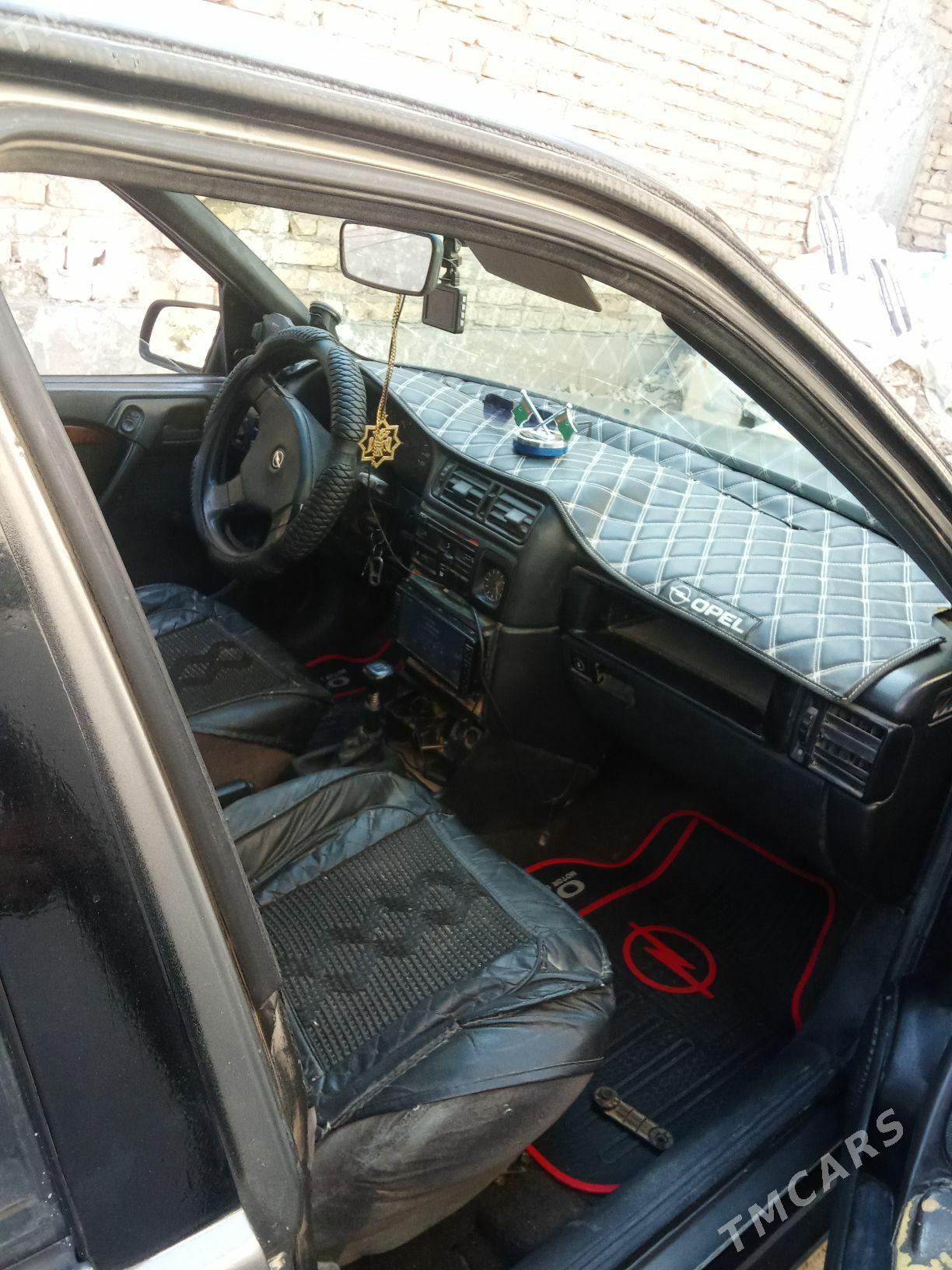 Opel Vectra 1989 - 30 000 TMT - Türkmenabat - img 2
