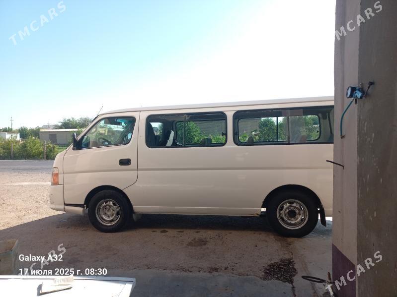 Toyota Hiace 2008 - 100 000 TMT - Мары - img 3
