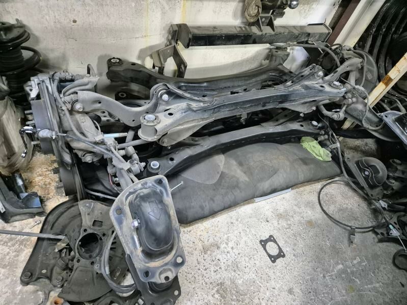Camry 18-25 balka morda 100 TMT - Ашхабад - img 4