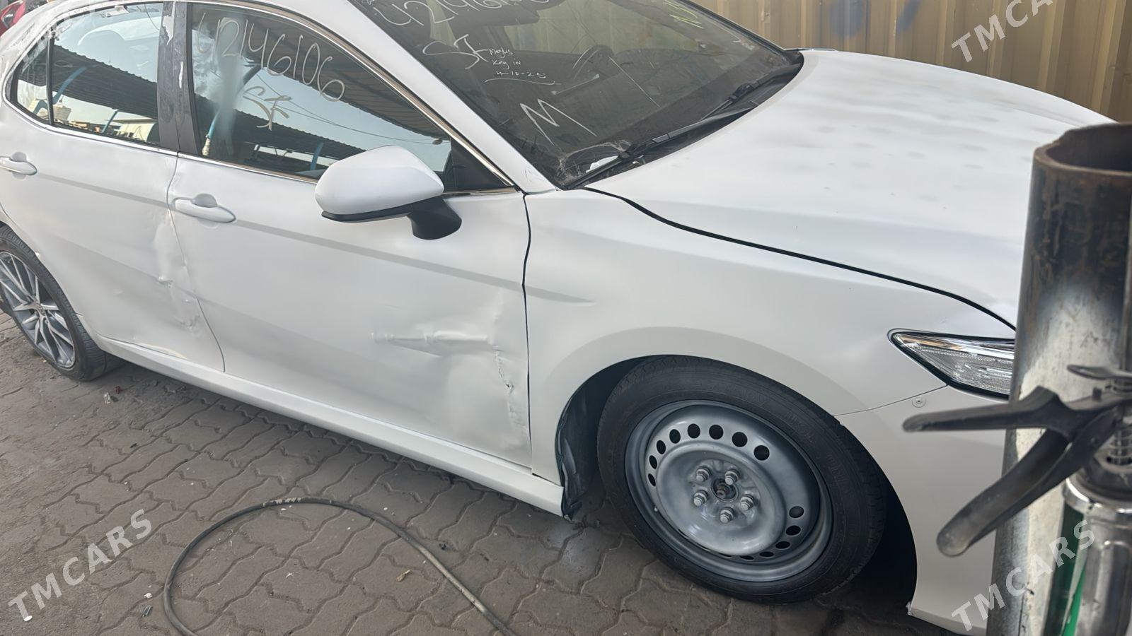 Toyota Camry 2021 - 210 000 TMT - Мары - img 3